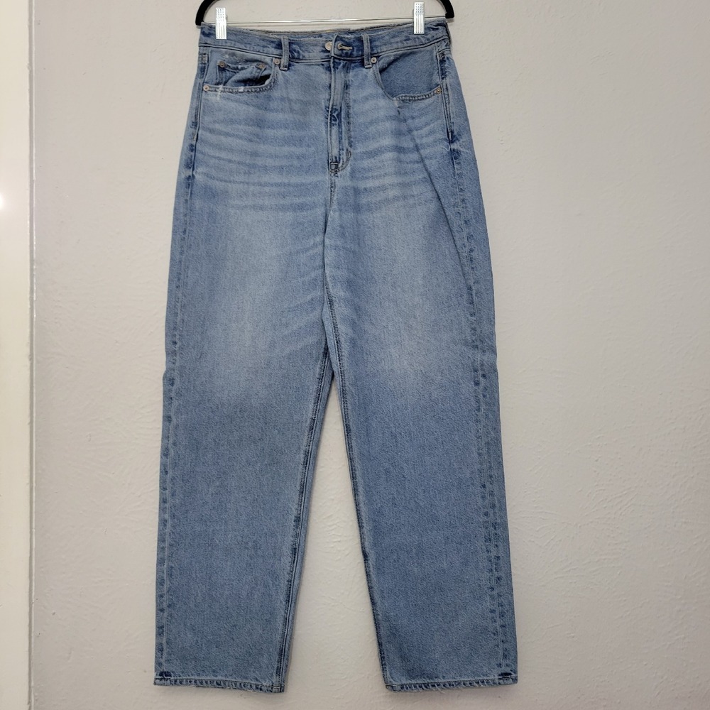 American Eagle Highest Rise Baggy Jeans 12 Short Medium Wash 30" Inseam